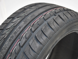Set of 4 275/40R20 106V XL Rotalla Tyres