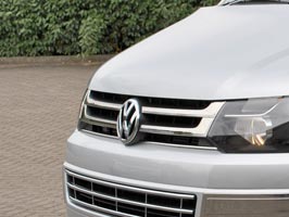 4 Piece Stainless Steel Grille, T5 & Caravelle Facelift, 2010>