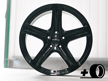 Calibre Tourer 20" Gloss Black Wheel & Tyre - 5x120