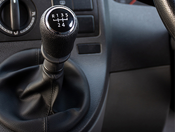 leatherette Gearshift With Gaiter & 5-Speed Gear Knob Cap - T5