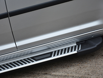 Sherwood Style Aluminium Side Steps - Ford Connect LWB 03>14