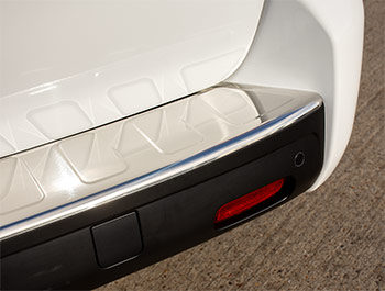 Polished Stainless Steel Rear Bumper Protector - Vivaro L2 19>