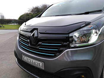 Black Acrylic Bonnet Wind Deflector - Renault Trafic X82 2014>22