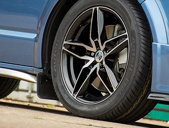 Wolfhart Origin Black & Polished 18" 8J Alloy Wheels - VW T5/T6