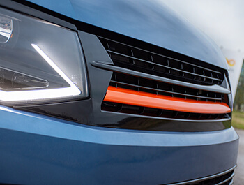 Gloss Black With Orange Band ABS Badgeless Grille - VW T6 15>19
