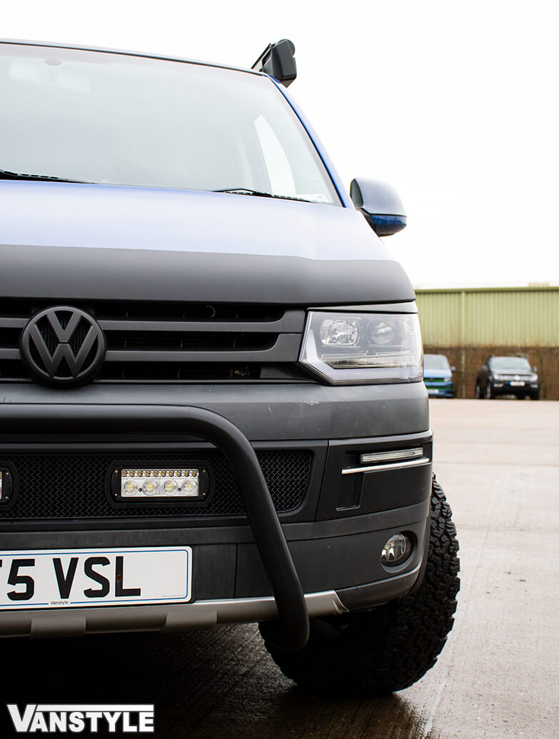 ABS Front Headlight Brows in Carbon Effect VW T5.1 1015 Vanstyle