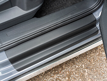 Black ABS Front Door Sill Guard Protectors - VW Caddy Mk5 21>