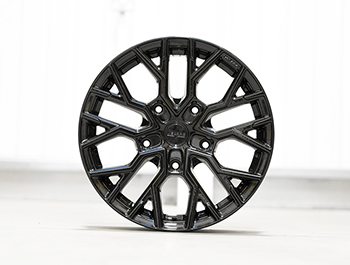 Velare VLR-T 18" Diamond Black Alloy Wheels 5x160