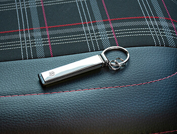 Genuine VW Key Ring/Tag With New VW Logo 100mm