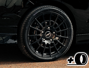 Calibre T-Sport 18\" Gloss Black 5x160 Alloy Wheels & Tyres