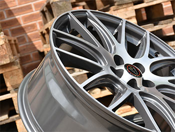 Wolfrace Munich Gun Metal & Polished 20\" VW T5 T6 Wheel & Tyre