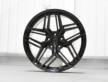 Velare VLR16 20\" Diamond Black Load Rated Alloy Wheels T5 T6