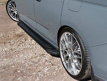 Black Thoresby Aluminium Side Steps - VW Caddy Mk5 LWB 21>