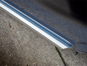Polished Chrome Stainless Steel 76mm Slash Side Bars - VW T5 T6