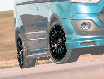 Calibre T-Sport 20" Gloss Black Wheels with 245/45/20 Tyre Packa