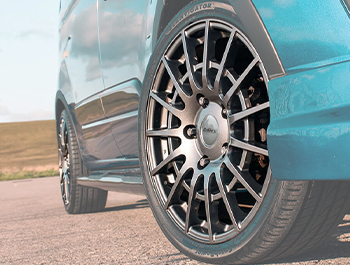 Calibre T-Sport 20" Gunmetal Wheels with 245/45/20 103W XL Tyres