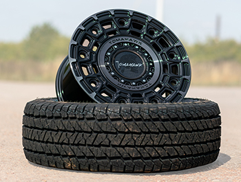Tomahawk Yakama 17x8 5x120 BF Goodrich Single Tyre Bundle