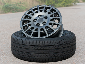 Calibre T-Sport Gunmetal 16" 5x118 Wheels & Tyres