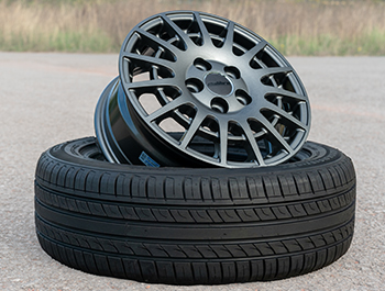 Calibre T-Sport Gunmetal 16" 5x160 Wheels & Tyres