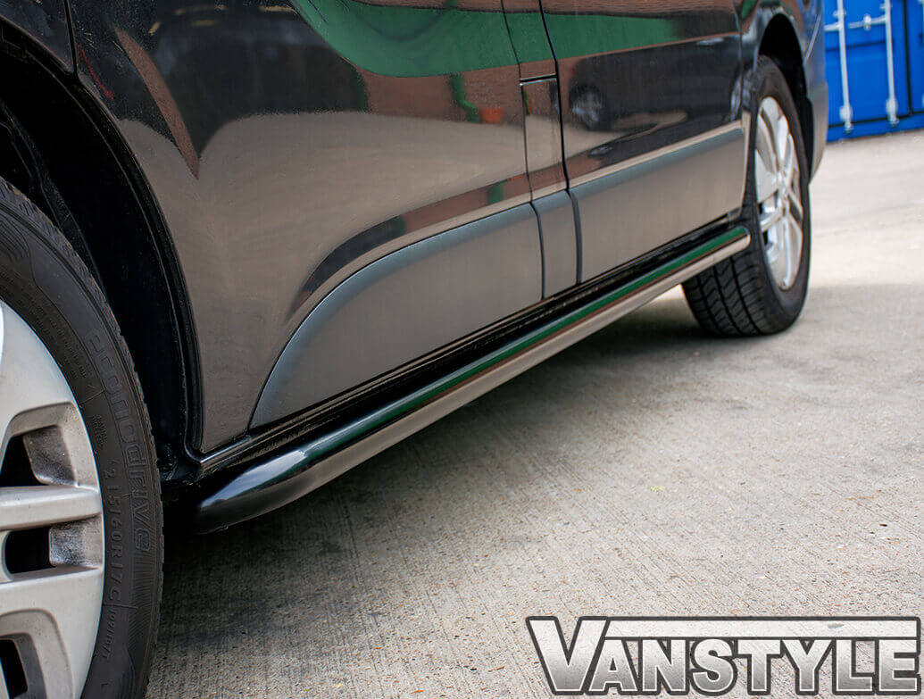 Short Black Bonnet Deflector - Vivaro Trafic Primastar 01-14 - View #4