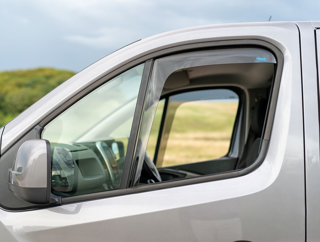 Vauxhall Vivaro Renault Trafic Nv300 2014-2019 Lower Cover Door