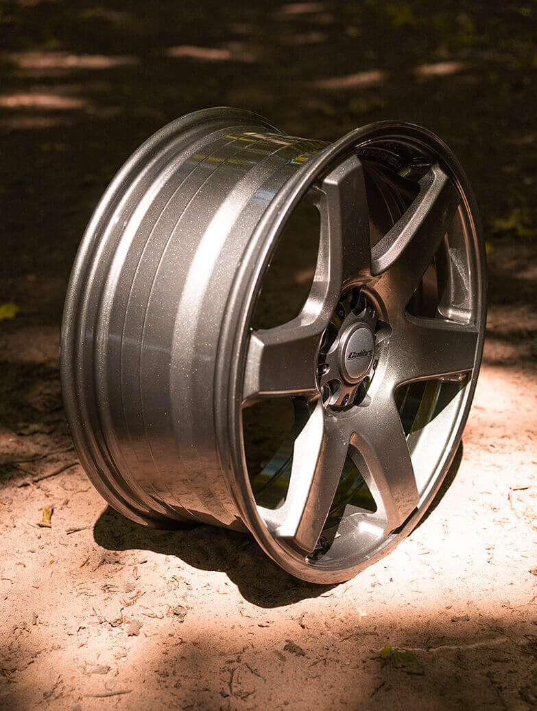 Calibre X-Load 18\" Gunmetal Wheel & Tyres - T5 T6