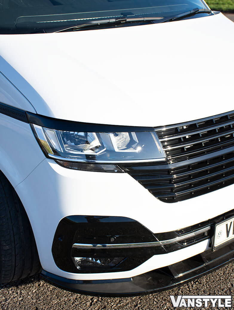 Full Front Gloss Black Badgeless Grille VW T6.1 19 Vanstyle