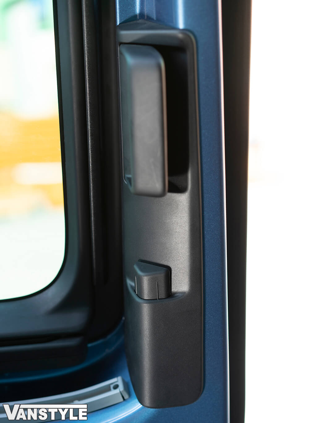 Genuine VW Sliding Door Handle Trim Surround Clips VW T5 T6 Vanstyle