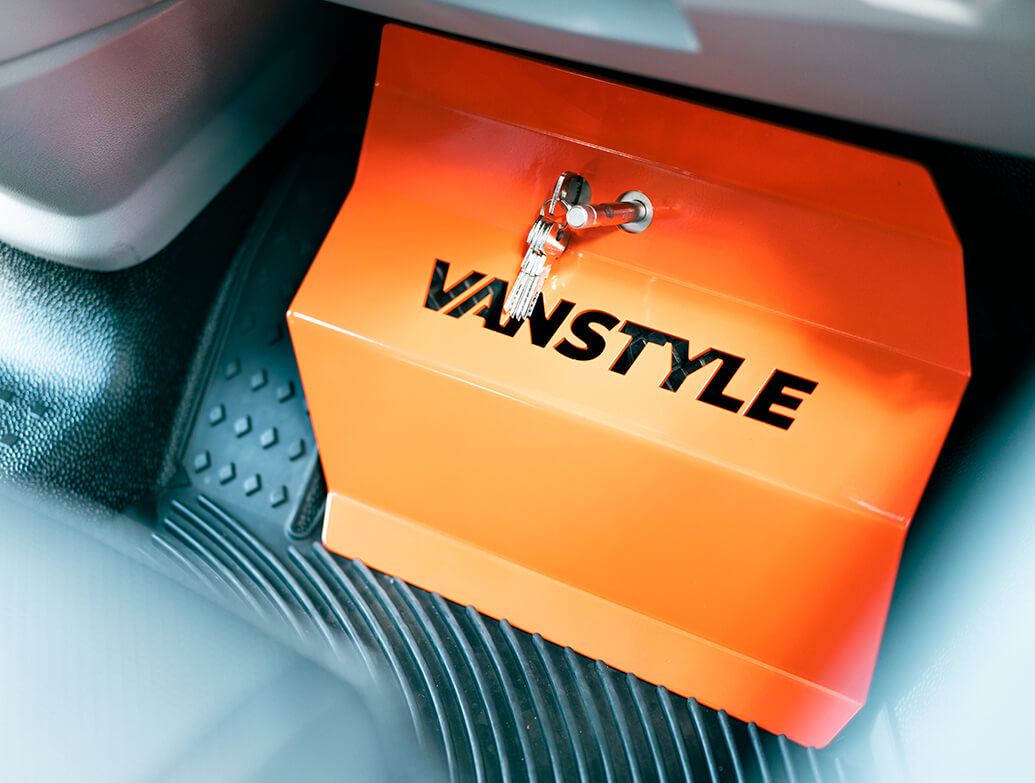 Vanstyle AntiTheft Pedal Lock Plate RHD Orange Vanstyle