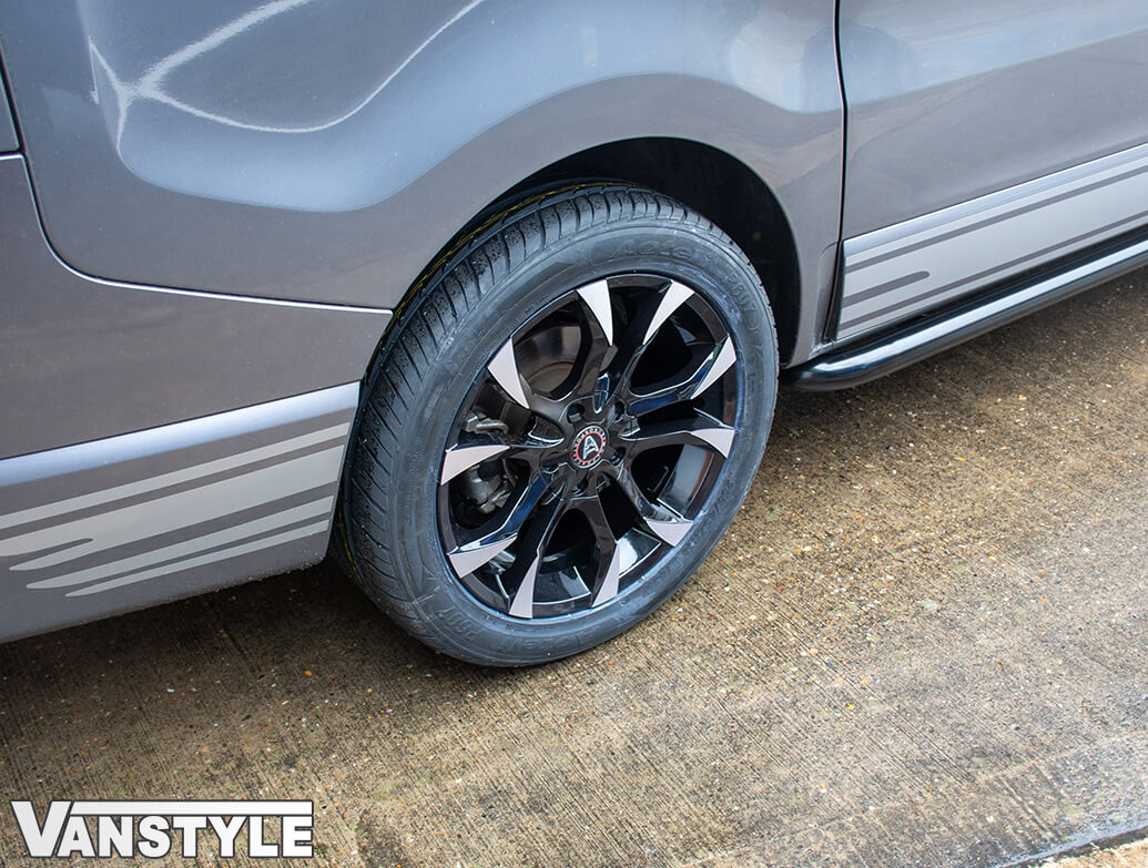 Wolfrace Assassin Black & Polished 18x8 VW Caddy Wheel & Tyre