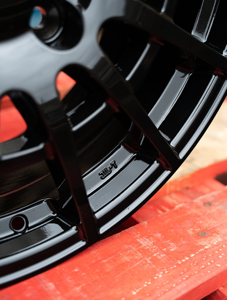 Calibre T-Sport 20\" Gloss Black Custom Alloy Wheels & Tyre