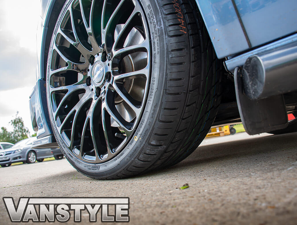 Calibre Altus Gloss Black 9J 20 Wheel Tyre Set - VW T5 T6 - Vanstyle